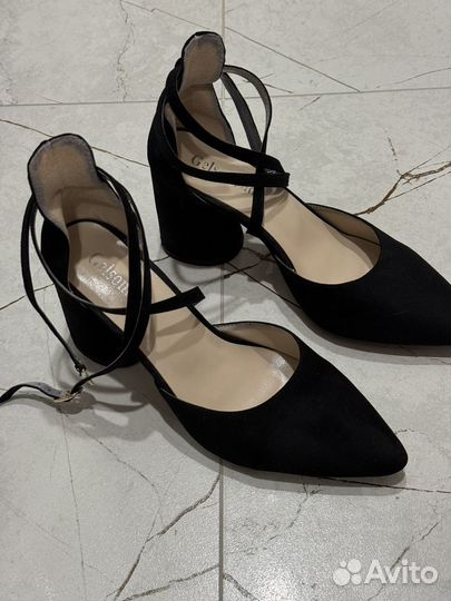 Туфли женские 37 размер