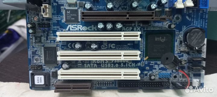 Материнская плата