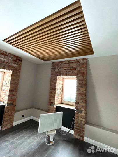 Деревянный потолок из массива дерева