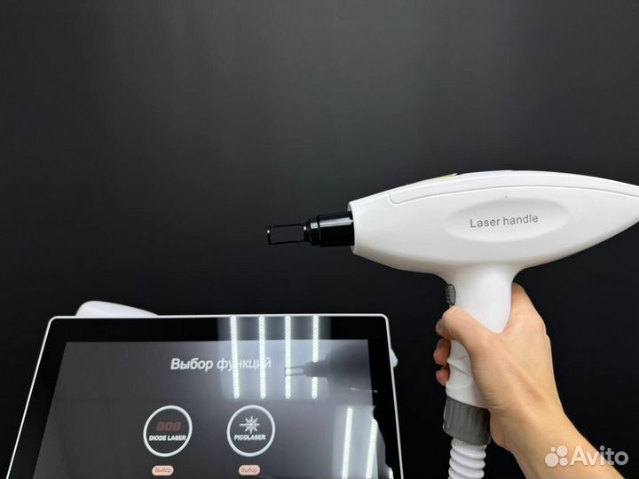 Аппарат для лазерной эпиляции Сопрано Титаниум 1600W с 2 манипулами Обучение