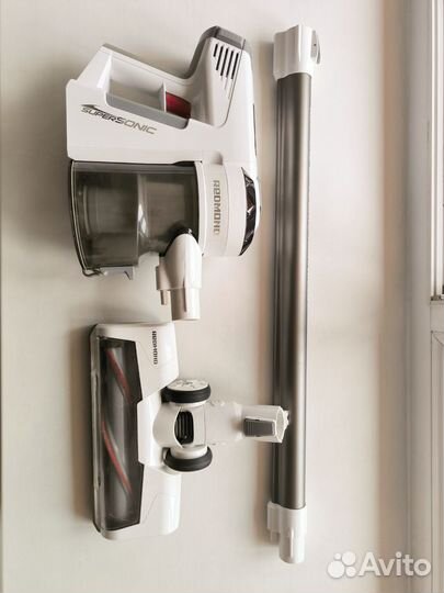 Пылесос Redmond rv ur360