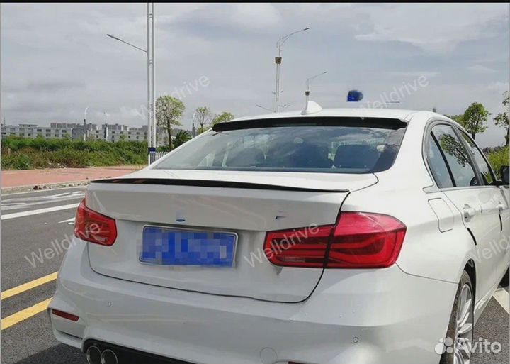 Спойлер на багажник BMW F30 узкий глянец