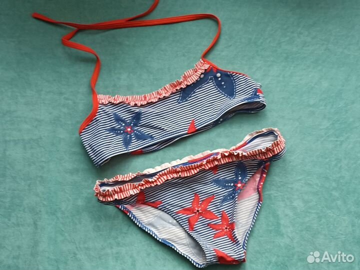 Купальники слитный и раздельный на 128-134 см