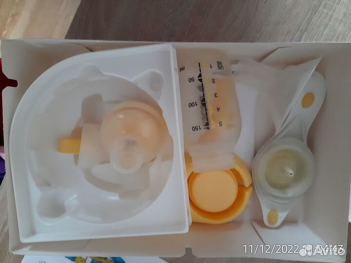 Молокоотсос medela