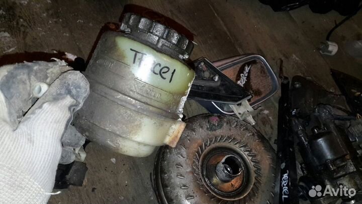 Бачок гур toyota tercel el51