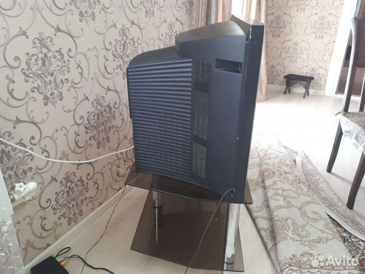 Телевизо samsung и LG