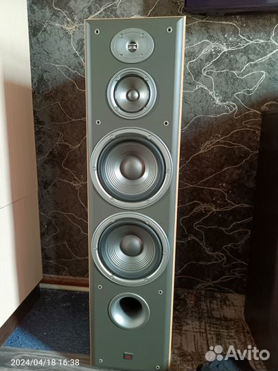 Напольная акустика JBL E90.ресивер Cortland