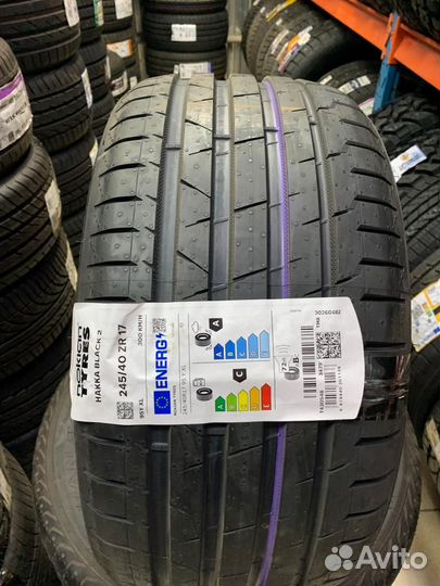 Nokian Tyres Hakka Black 2 245/40 R17 96Y
