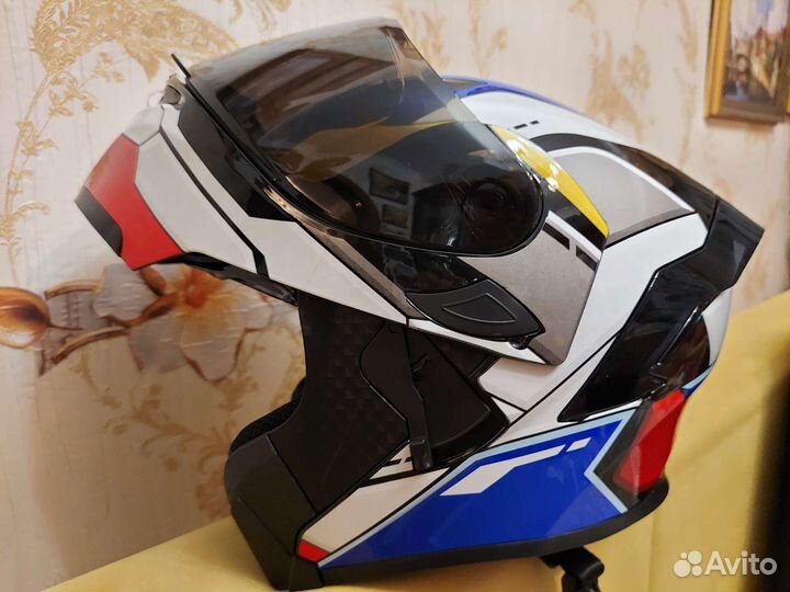 Мото шлем,модуляр, L и XXL.новый