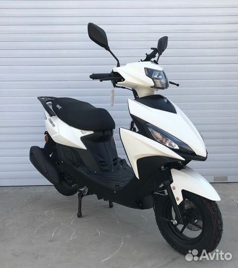 Скутер Vento Corsa RS