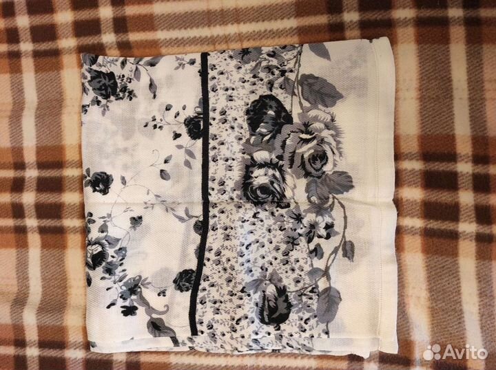 Палантин, платок, шарф