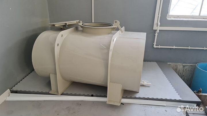 Бочка для перевозки питьевой воды