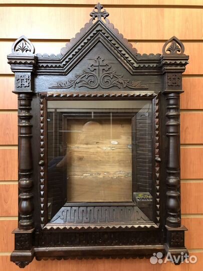 Старинный купеческий киот. Россия 19 век