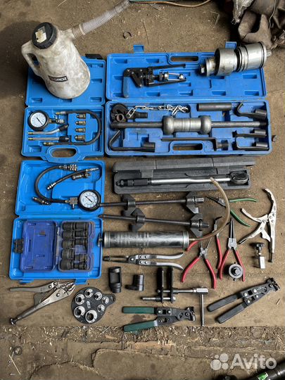 Набор инструментов для авто Б/У