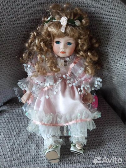 Кукла фарфоровая remeco collection