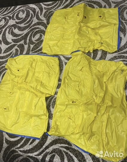 Мешок детских вещей и игрушек