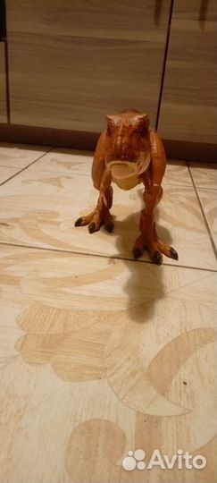 Игрушка Jurassic world Тираннозавры