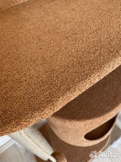 Домик для кошки новый