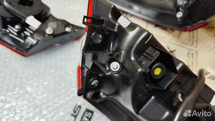 Задние фонари на camry V70/75 S-edition/GR sport