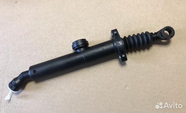 Цилиндр сцепления главный \MB Actros