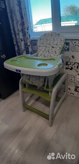 Стульчик для кормления