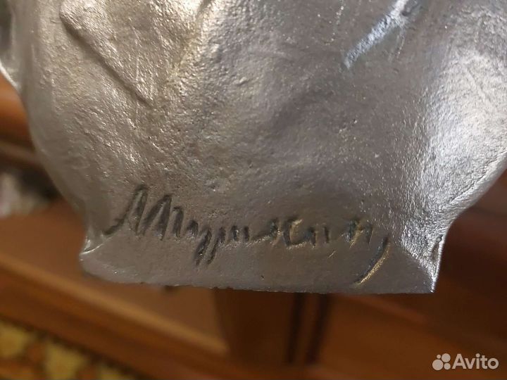 Бюст А.С.Пушкин