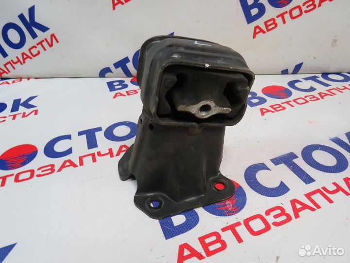 Подушка двигателя Лево jeep grand cherokee WH EVD