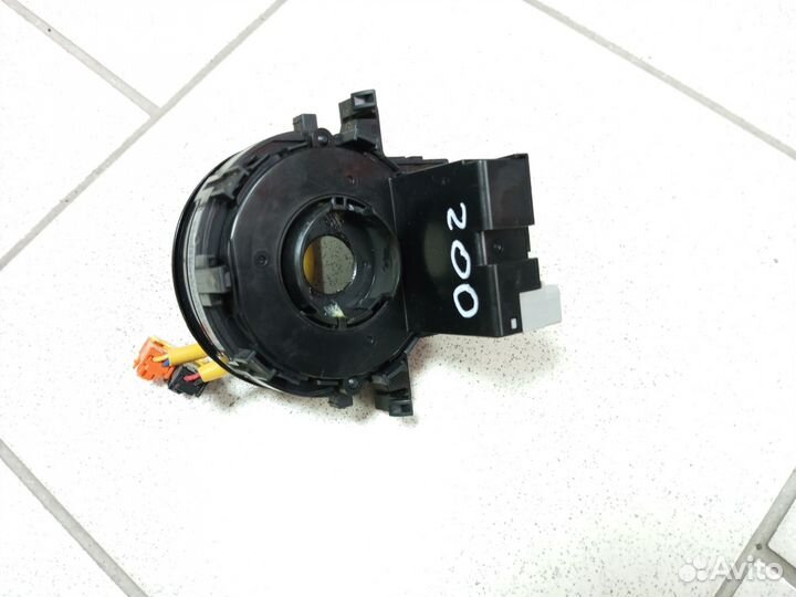 Шлейф руля с углом поворота LC 200 2007-2015