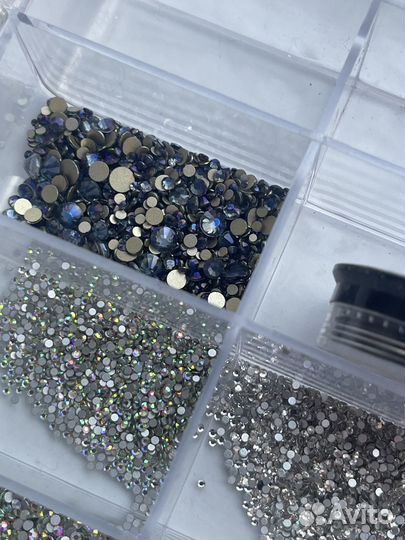 Стразы для ногтей/маникюра и бульонки