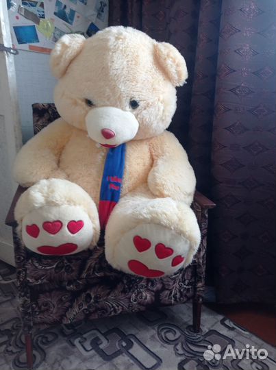 Большие плюшевые медведи
