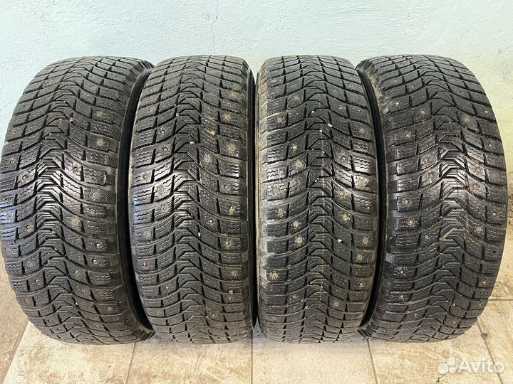 Michelin X-Ice North 3 205/60 R16 91