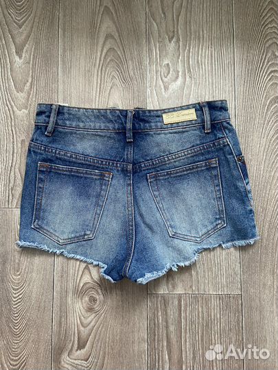 Шорты джинсовые