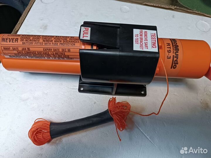 Аварийный радиобуй