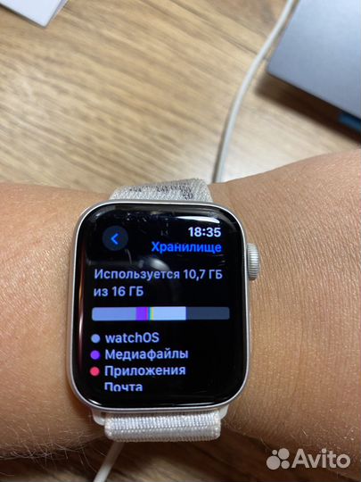 Apple watch 4 40mm смарт часы