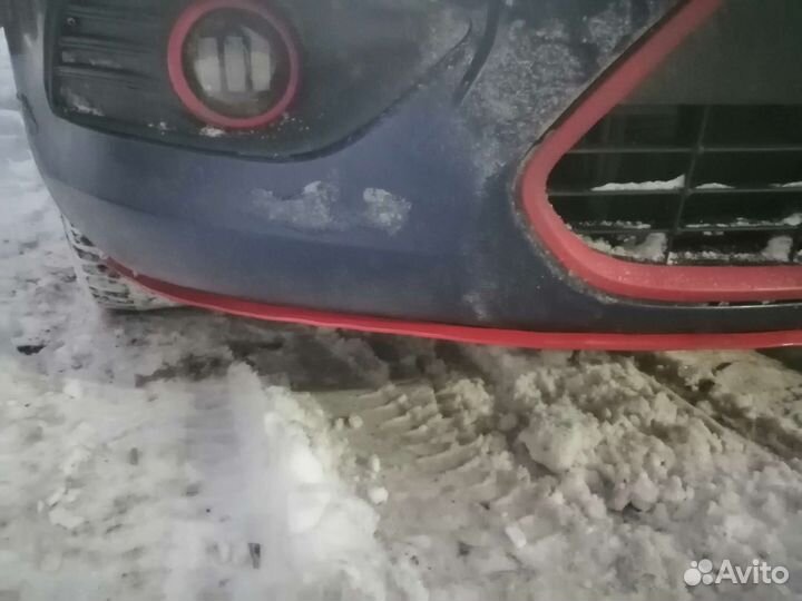 Губа на бампер узкая