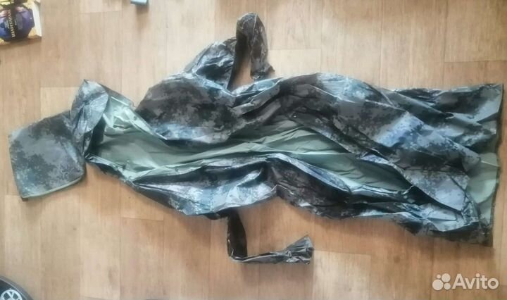 Сапоги резиновые и дождевик, забродники