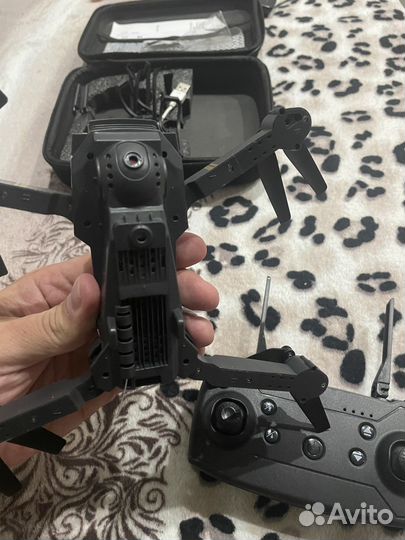 Квадрокоптер новый с камерой