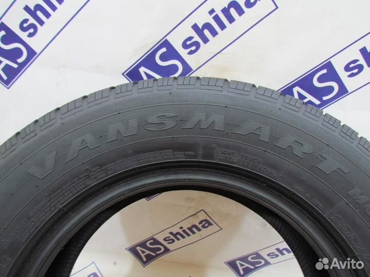 Maxxis Vansmart MCV3+ 235/65 R16C 92N