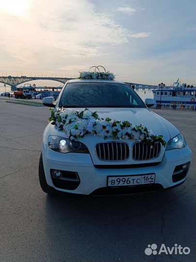 Свадебные украшения на машину