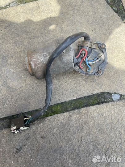 Мотор стеклоочистителя нива передний и задний