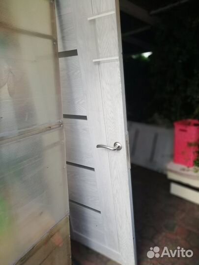 Продам межкомнатные двери