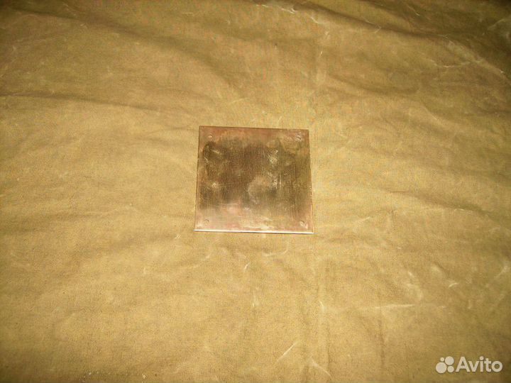 Табличка с номером на дверь