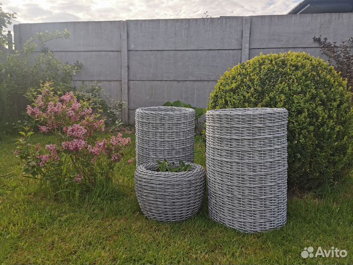 Кашпо для домашних и садовых растений