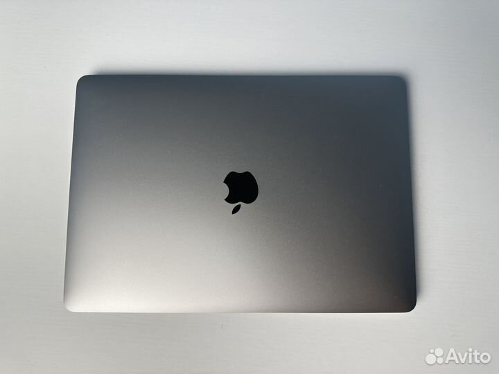 MacBook Pro 13 2020 M1/16/512Gb рст, 590 циклов