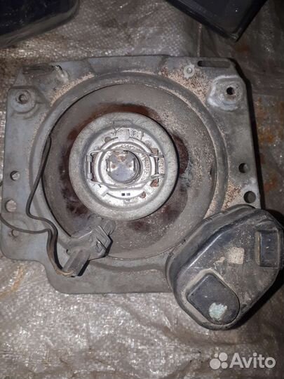 Фара левая VW Golf 2 83-92г