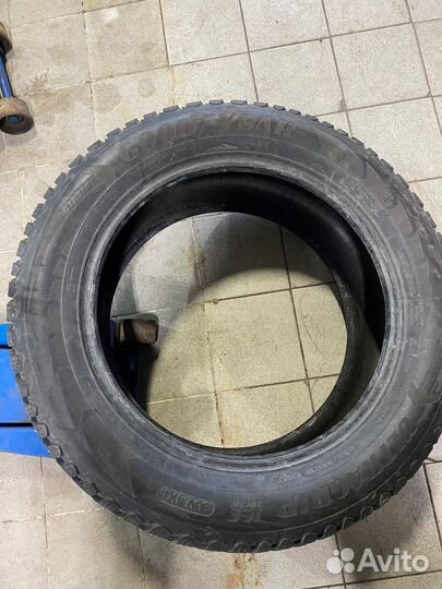 Goodyear UltraGrip Ice Arctic SUV 255/55 R19 111T