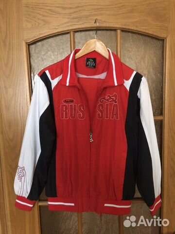 Костюм спортивный