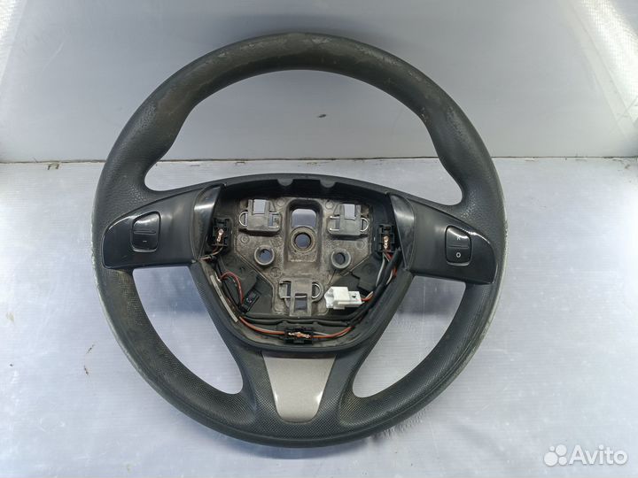 Руль Renault Logan 2