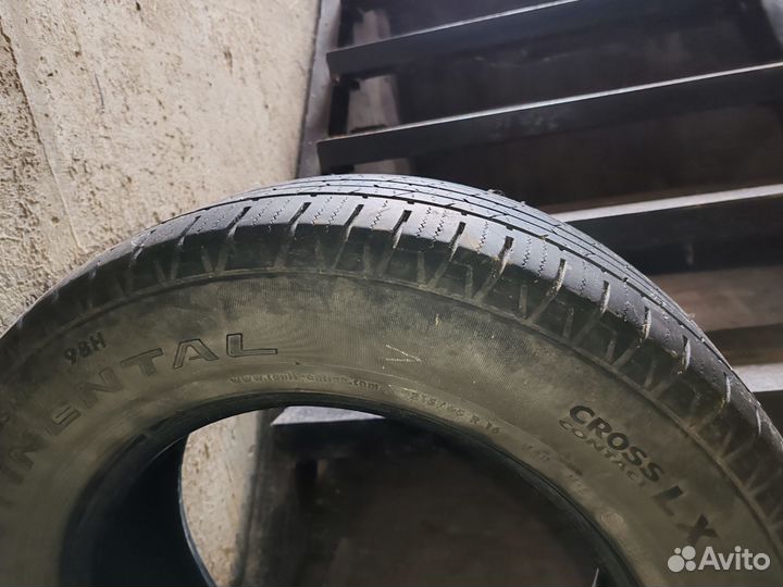 Continental ContiCrossContact RX 215/65 R16