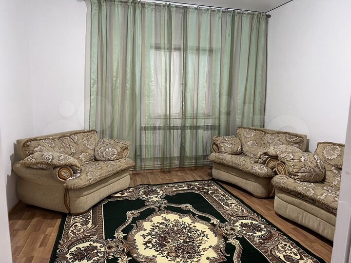 2-к. квартира, 50 м², 1/1 эт.